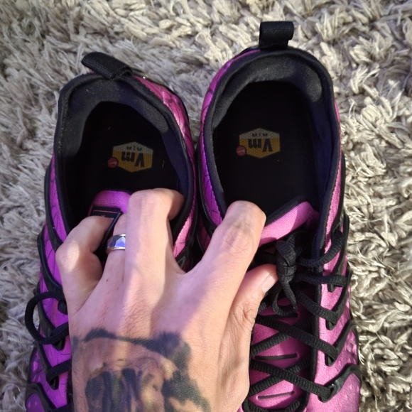 Vapormax plus - Picture 2 of 5